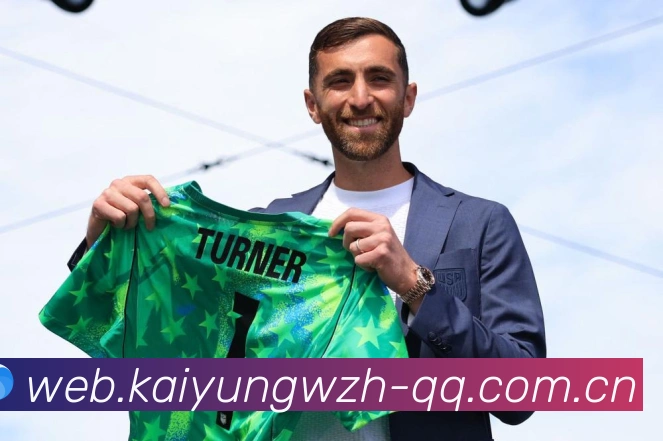 斯特林最新格斗技术特点与战术价值解析(2):最新赛事动态与深度分析 斯特林最新格斗技术特点与战术价值解析(2):最新赛事动态与深度分析